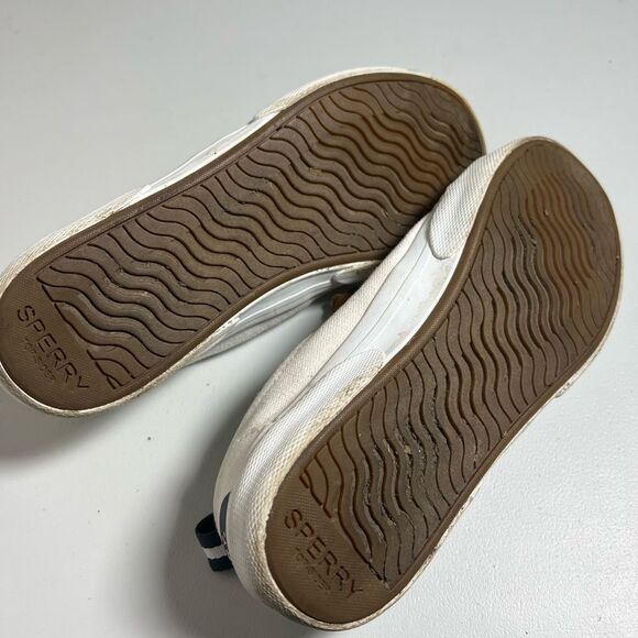 Sperry Topsiders - neutral canvas with leather laces. Women’s size US 7 - Picture 6 of 7